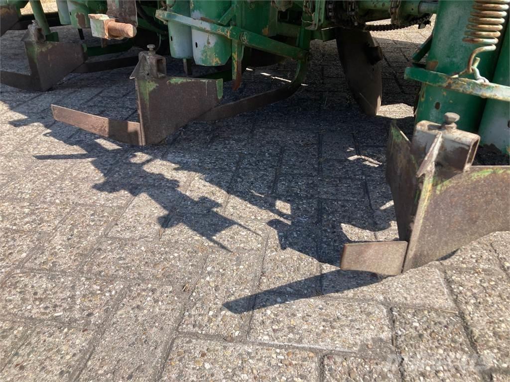 Hassia pootmachine Equipamentos Colheita e apanha de Batatas