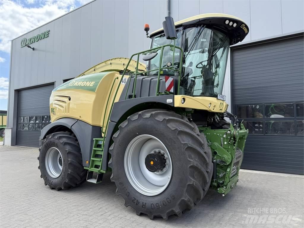 Krone BigX 630 Cortadores, moinhos e desenroladores de fardos