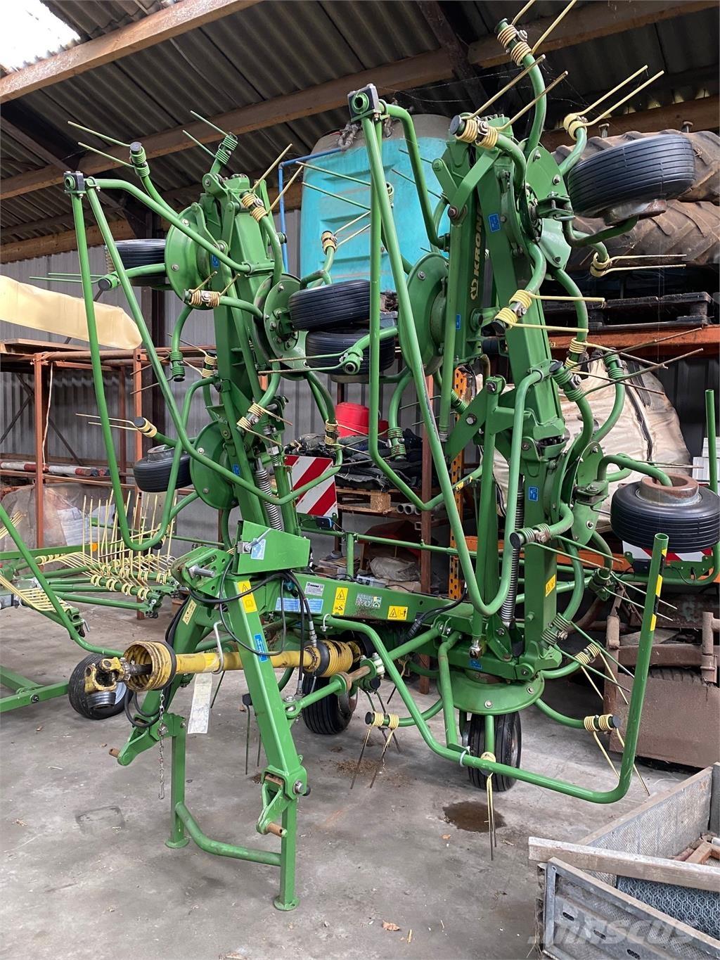 Krone KW 8.82 Ancinho virador