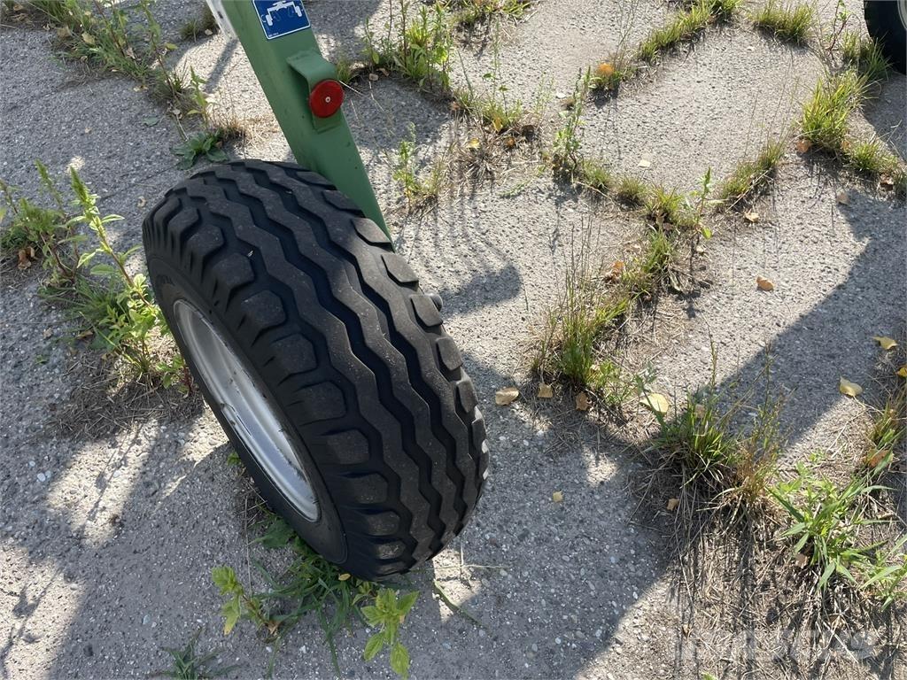 Krone Swadro 900 Ancinho virador