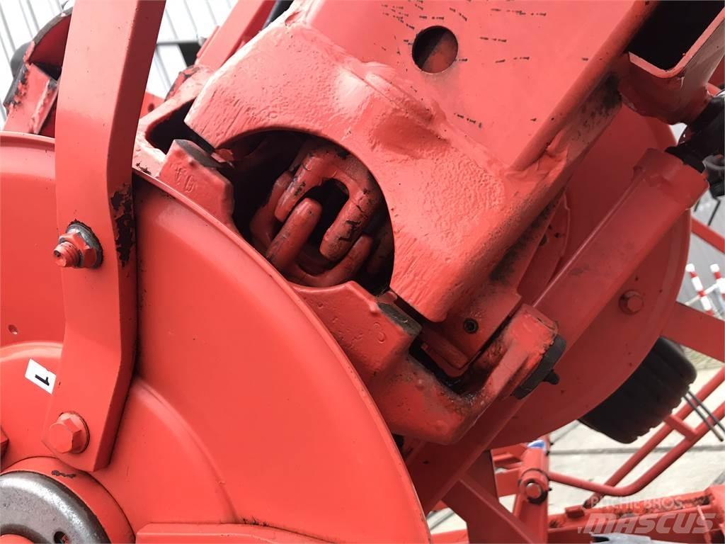 Kuhn GF 10802 T Ancinho virador