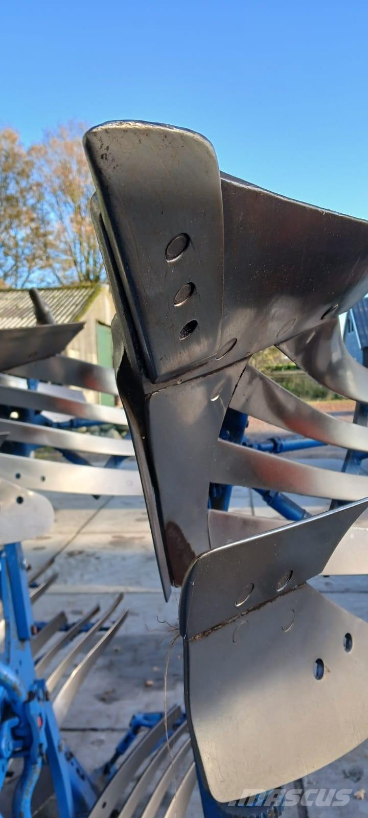 Rabe Albatros 110 Charruas convencionais