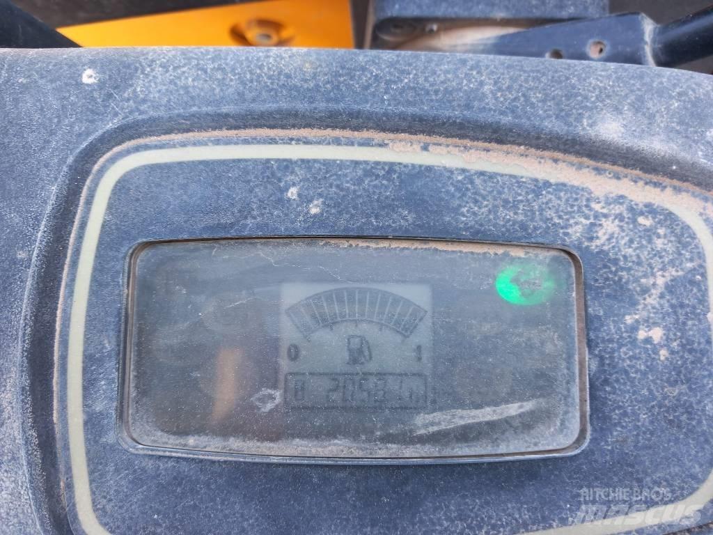 JCB 8030 ZTS Mini Escavadoras <7t