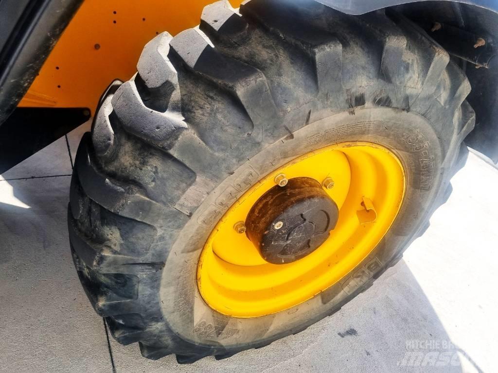 JCB 540-140  M356 Manipuladores telescópicos