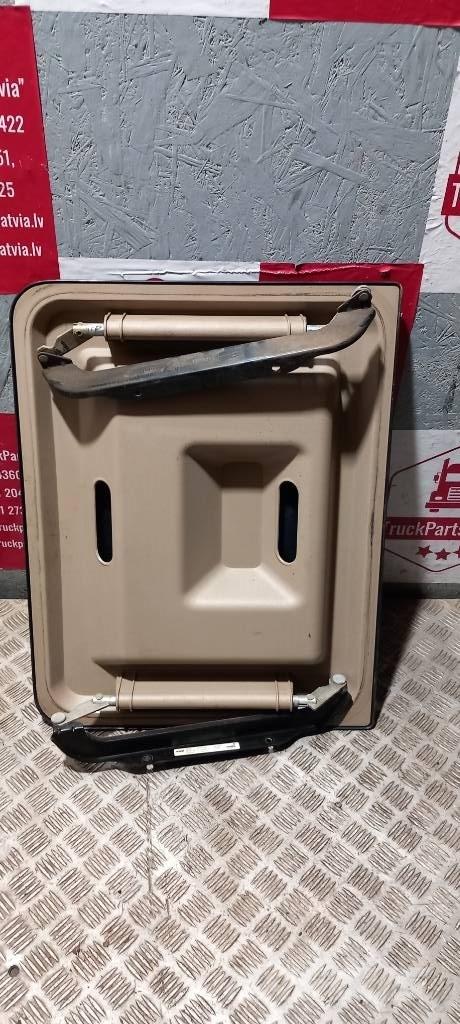 Scania R 440    1721364 Cabines e interior