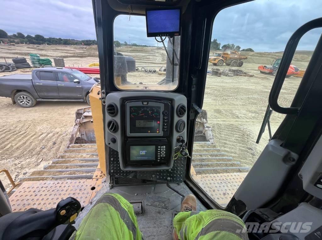 CAT D 6 T LGP Dozers - Tratores rastos