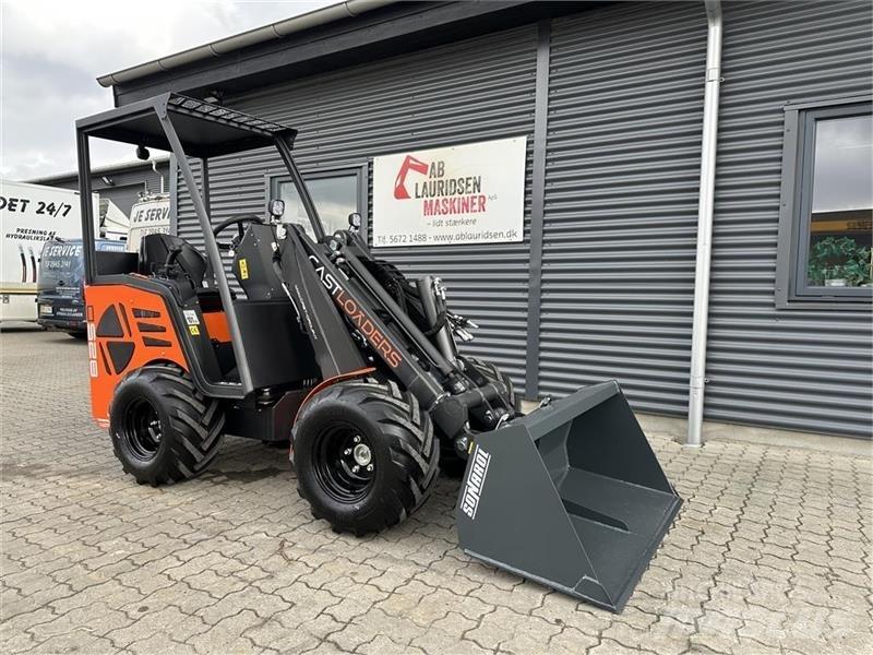 Cast 825 D Mini carregadoras