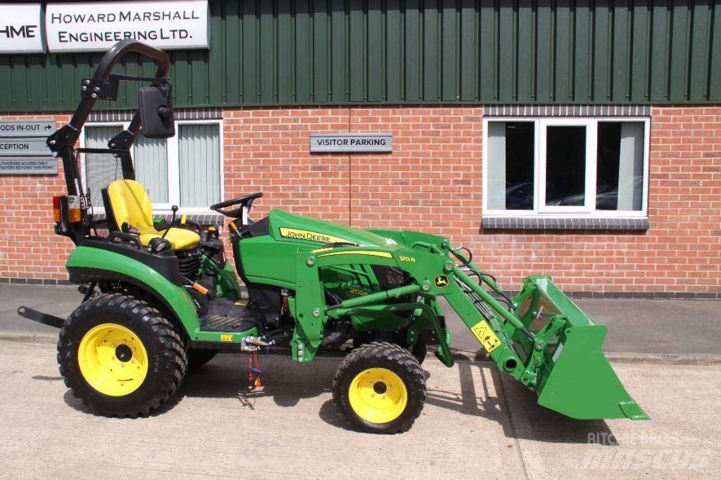 John Deere 2026R Tratores Agrícolas usados