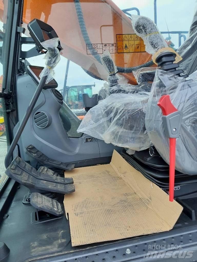 Doosan DX 255 NLC-7 Escavadoras de rastos