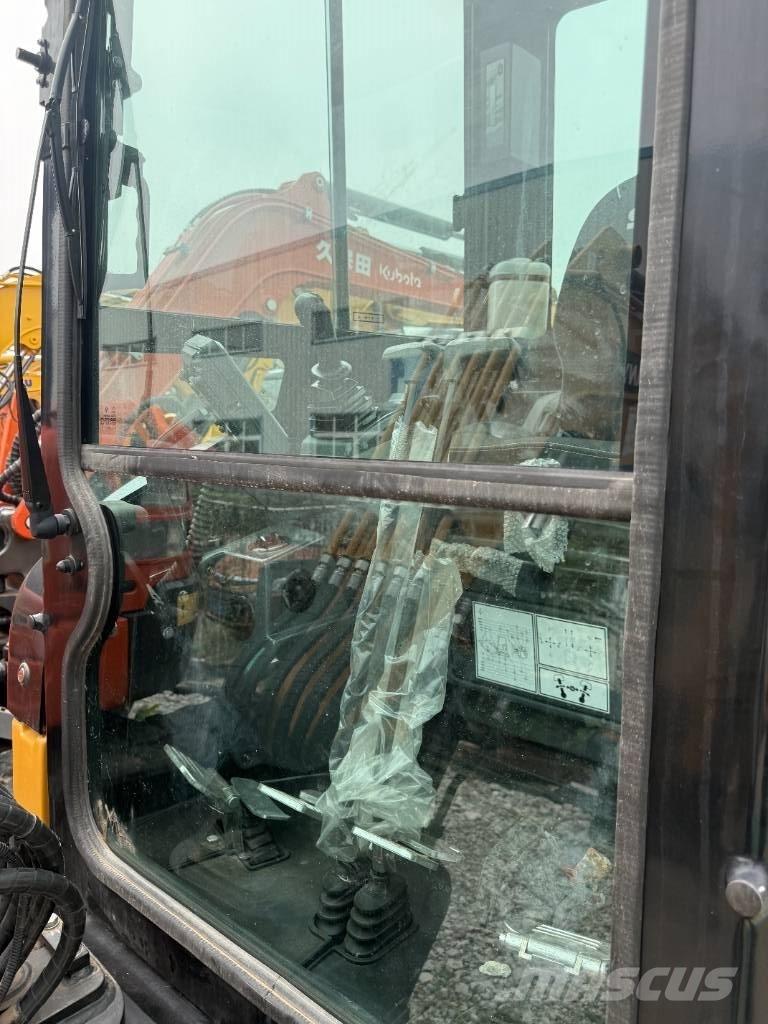 Sany SY 26 U Mini Escavadoras <7t