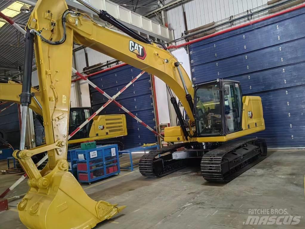 CAT 320 Escavadoras de rastos