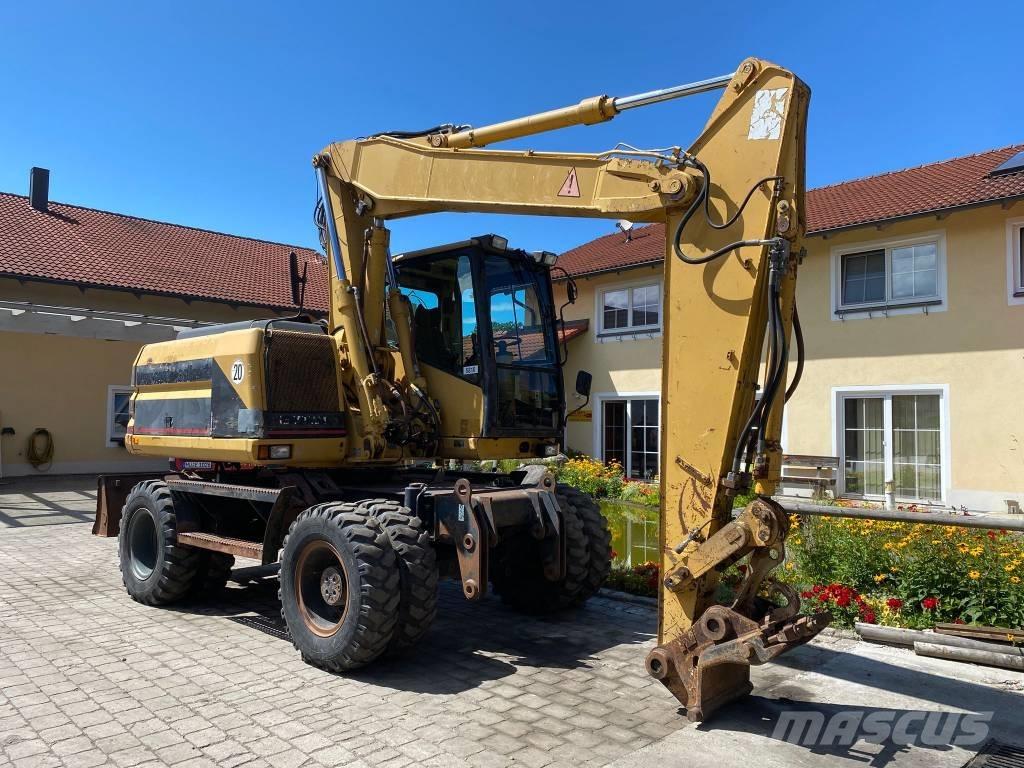 CAT M 312 Escavadoras de rodas