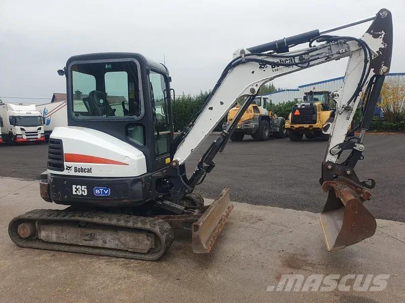 Bobcat E35 - 3500 KG Mini Escavadoras <7t