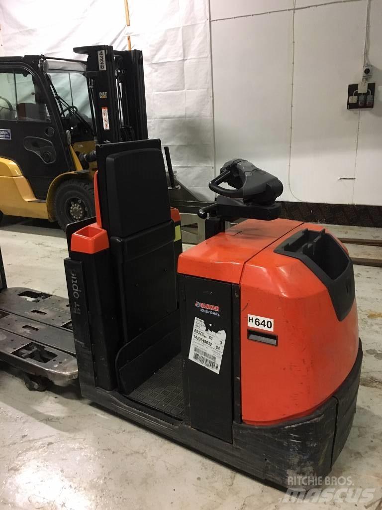 BT OSE 250 P Preparadoras de encomendas de baixa elevação