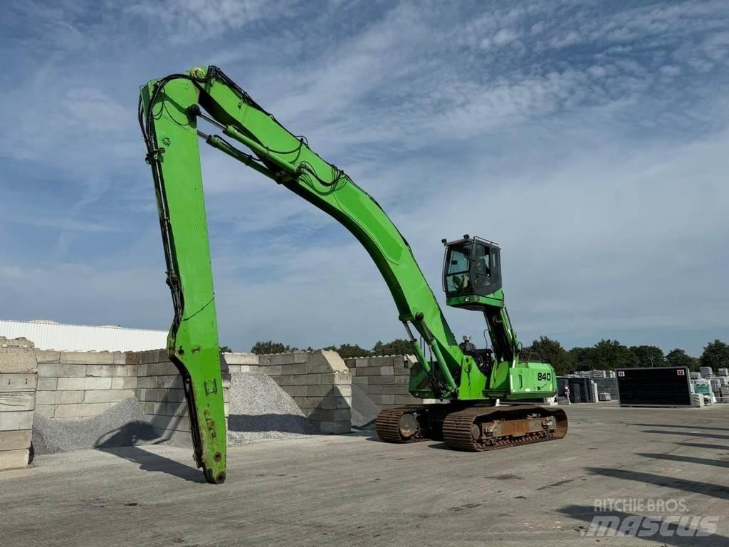 Sennebogen 840R Manipuladores de resíduos / indústria