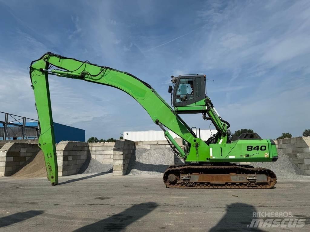 Sennebogen 840R Manipuladores de resíduos / indústria