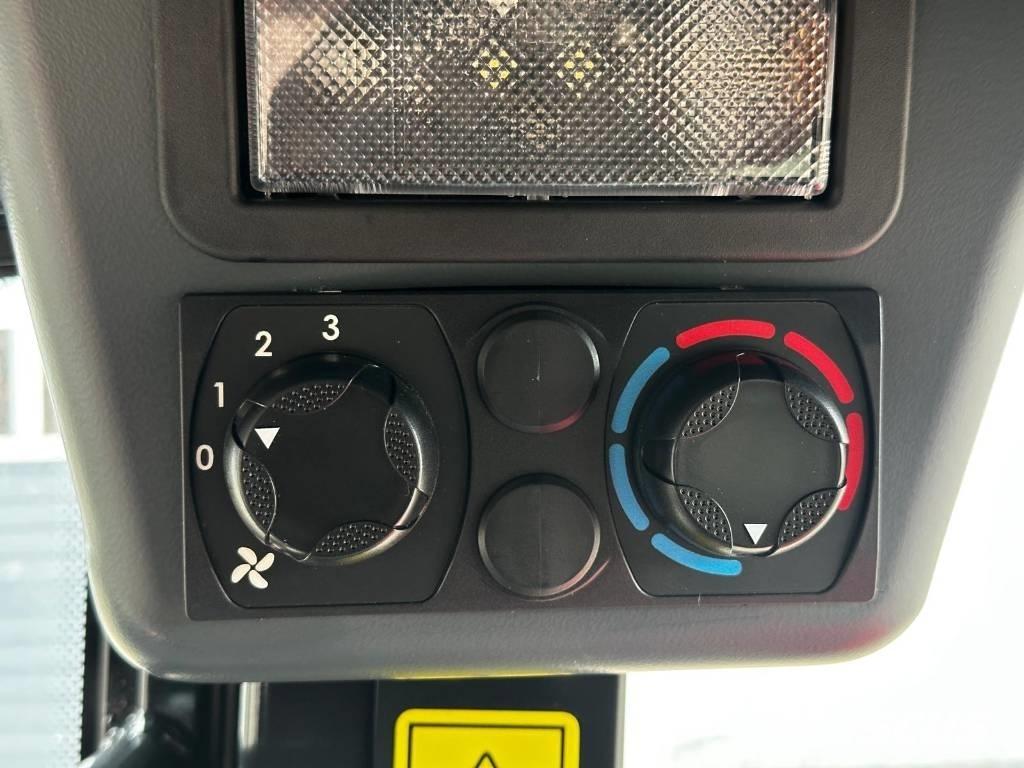 Yanmar V 7 Pás carregadoras de rodas