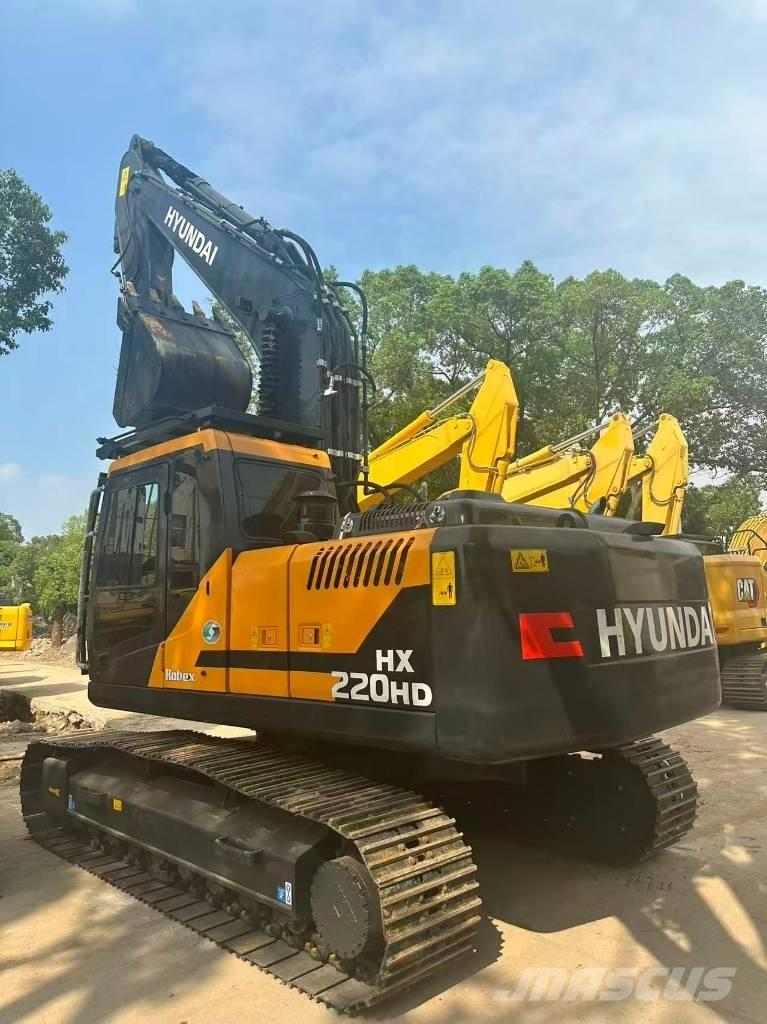 Hyundai HX220HD Escavadoras Midi 7t - 12t