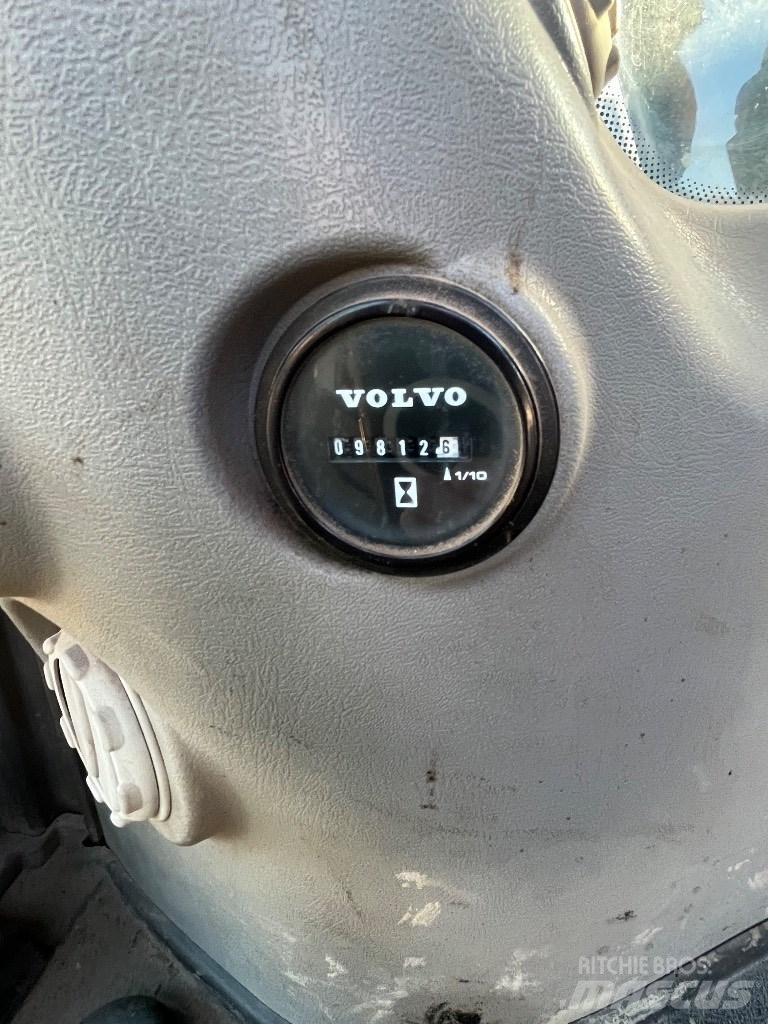 Volvo EC 480 E L Escavadoras de rastos