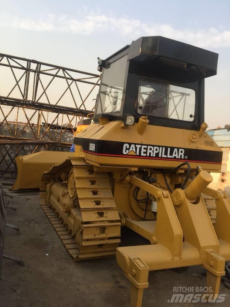 CAT D5N Dozers - Tratores rastos