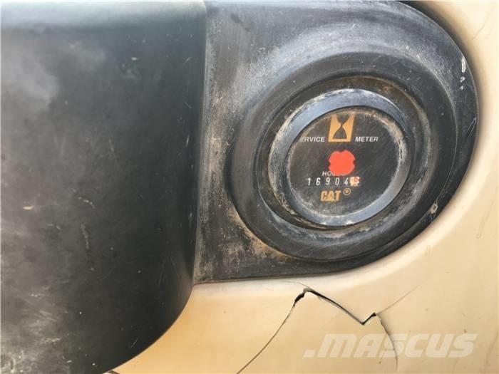 CAT 325 C Escavadoras de rastos