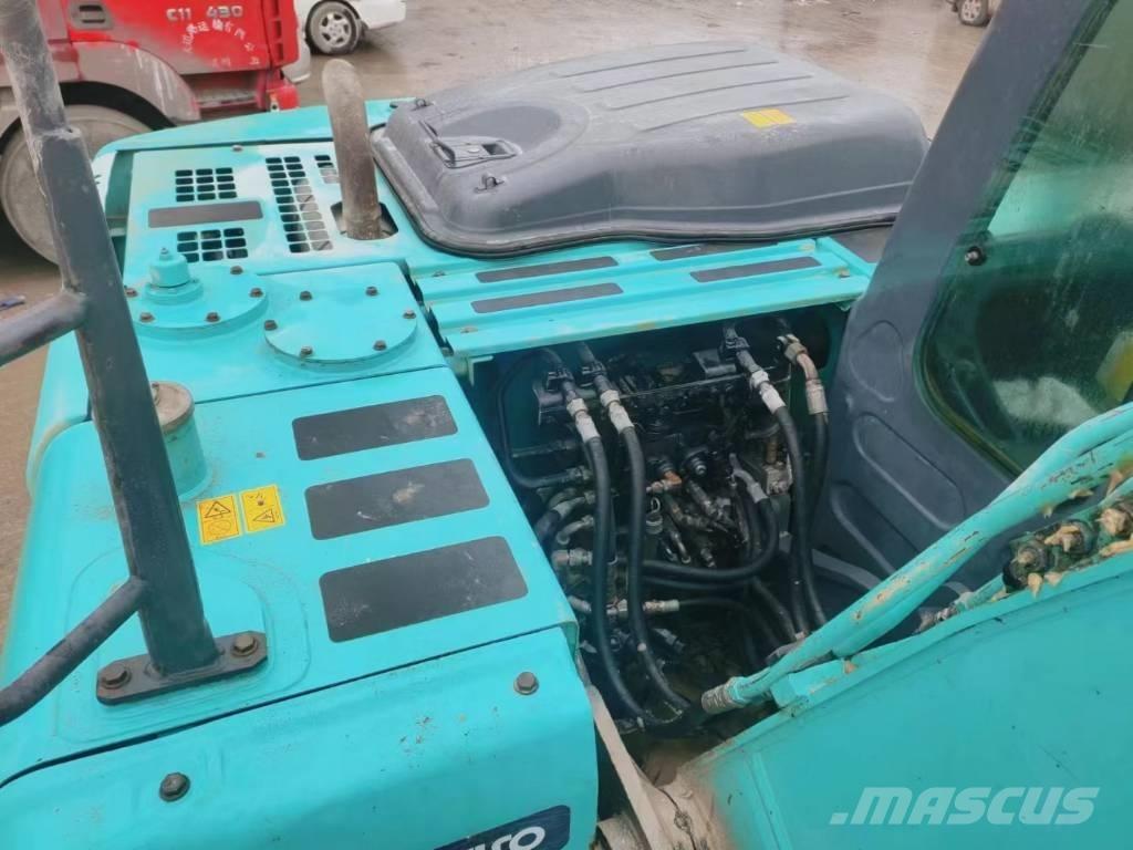Kobelco SK 140 Escavadoras de rastos