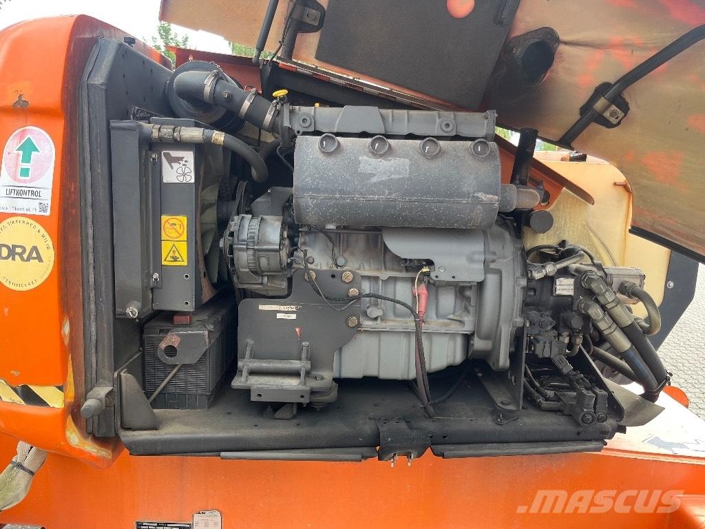 JLG 600 AJ Elevadores braços articulados