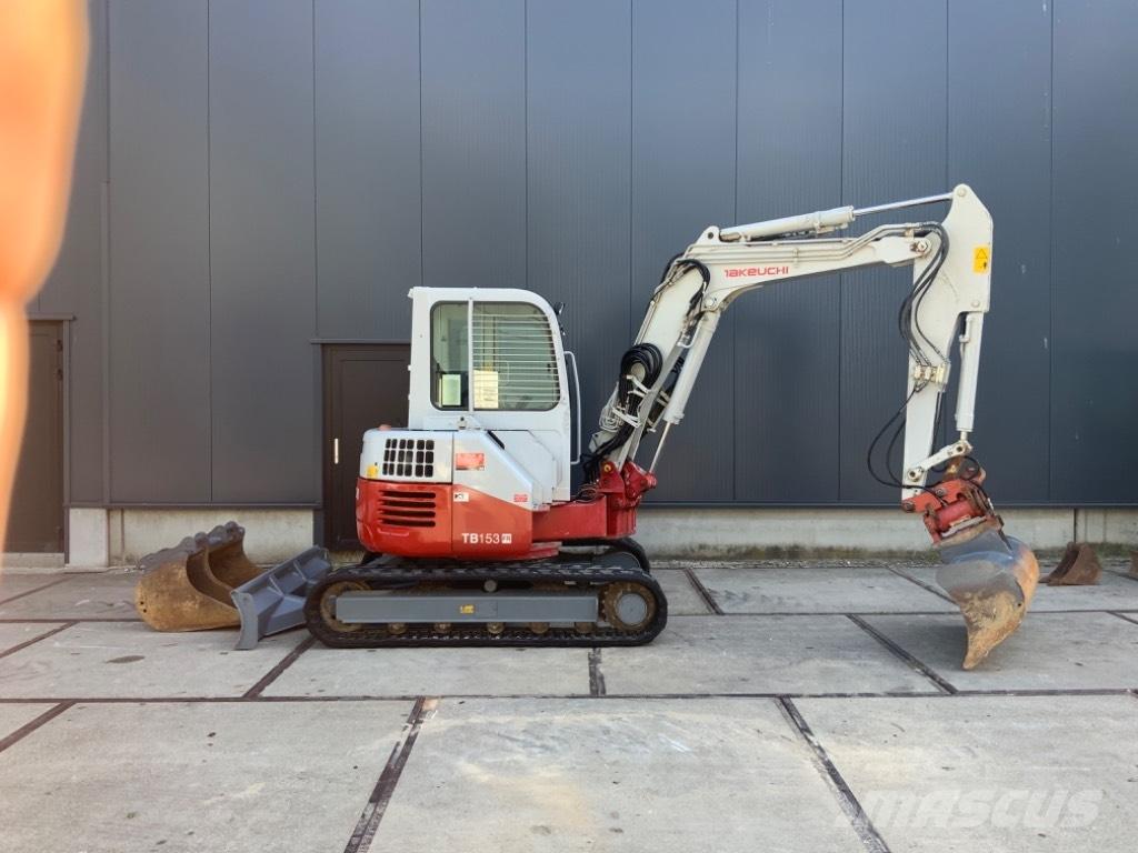 Takeuchi TB 153 FR Mini Escavadoras <7t