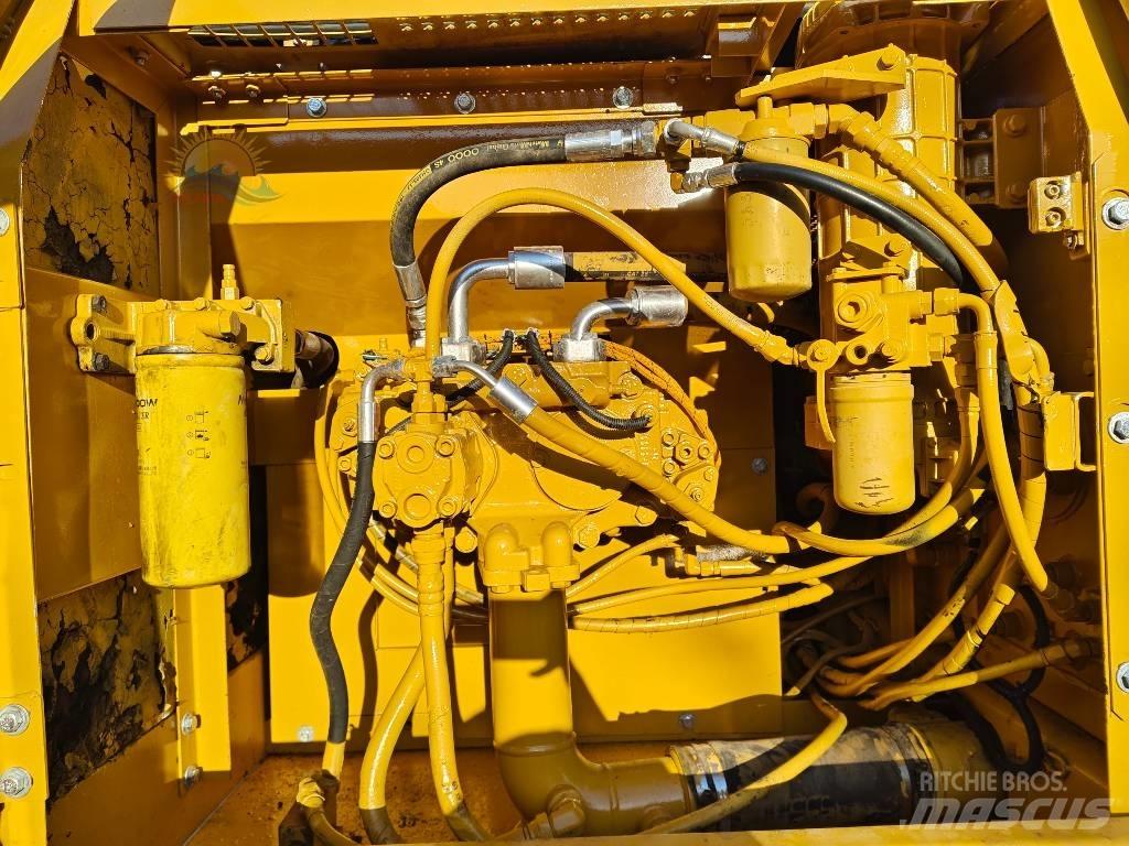 CAT 325 C Escavadoras de rastos