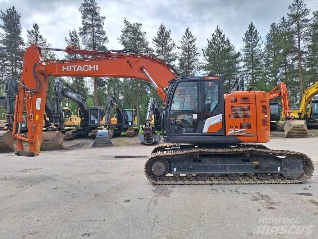 Hitachi ZX225USLC-7 Escavadoras de rastos