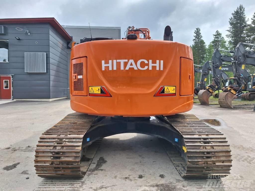 Hitachi ZX225USLC-7 Escavadoras de rastos