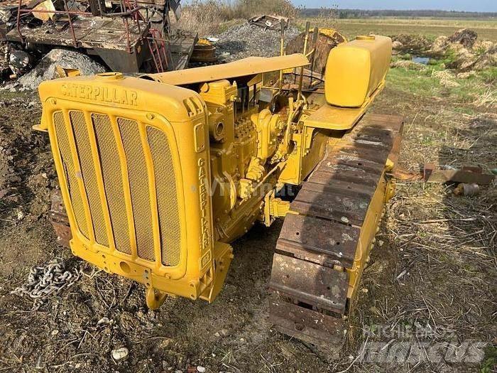 CAT D2 - Dozers - Tratores rastos