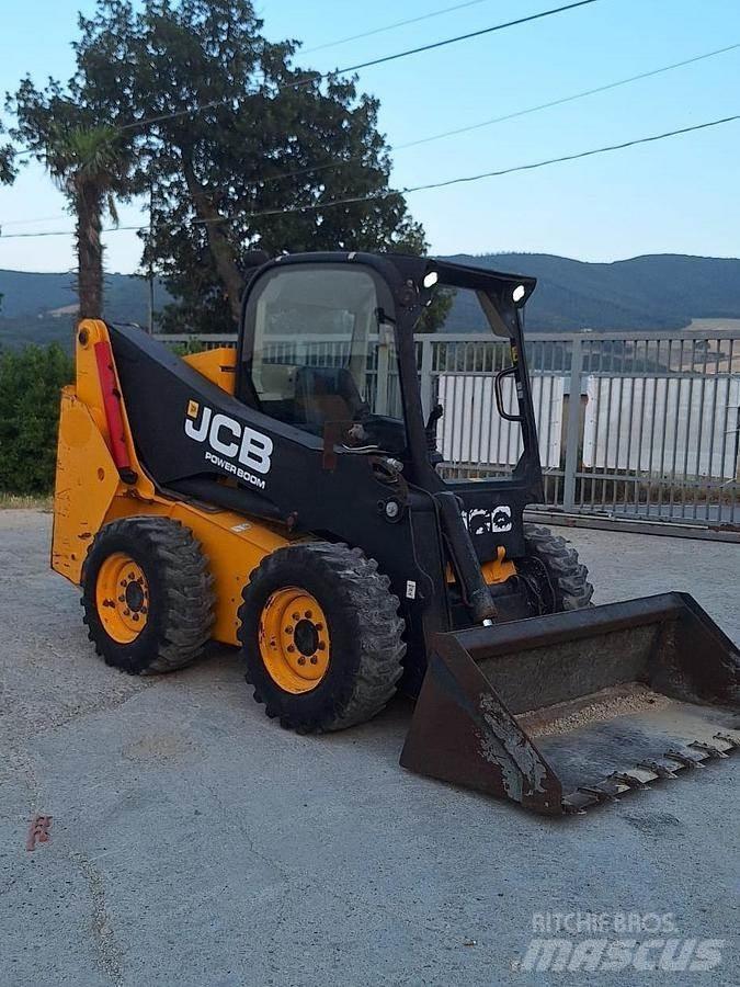 JCB 225 Mini carregadoras