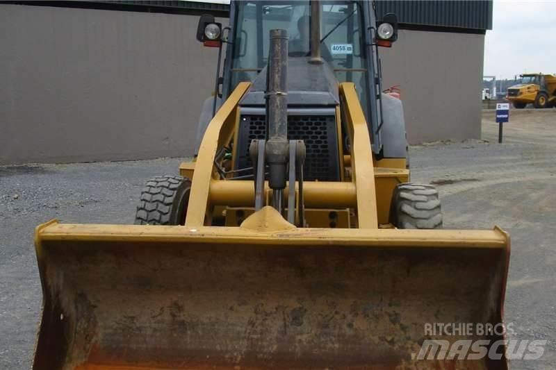 Bell 315SJ 4X4 Retroescavadoras