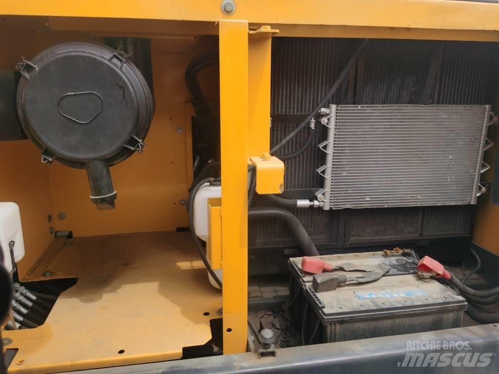 Kobelco SK 200-8 Escavadoras de rastos