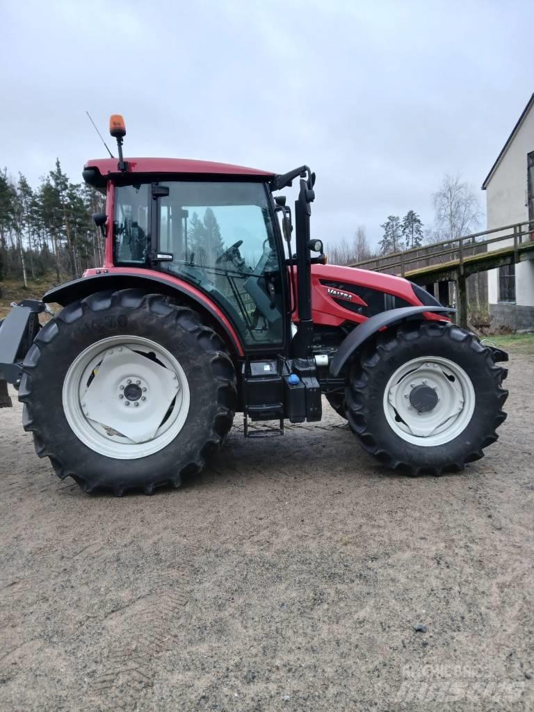Valtra A135ht Tratores Agrícolas usados