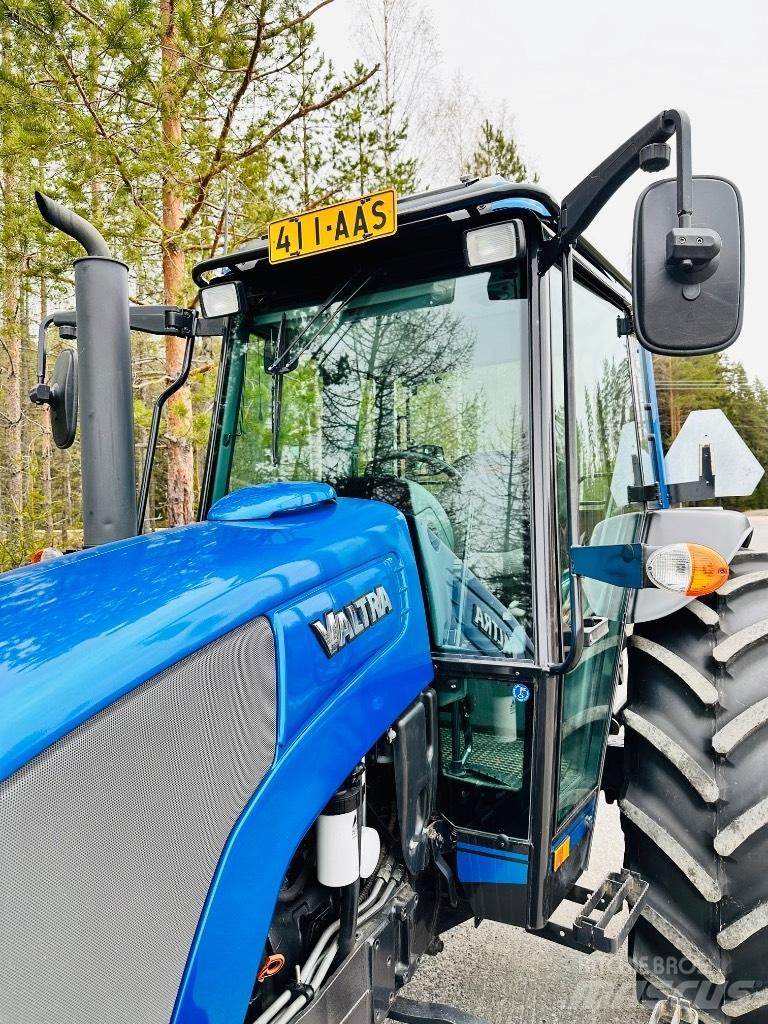 Valtra A 92 Tratores Agrícolas usados