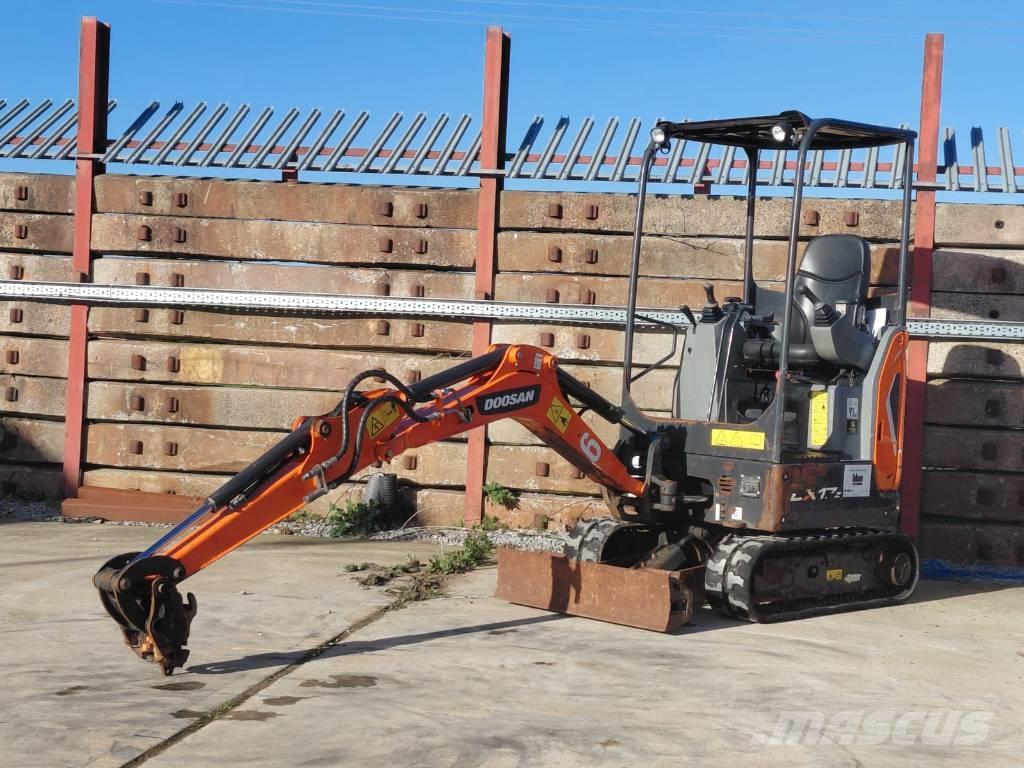 Doosan DX17Z Mini Escavadoras <7t