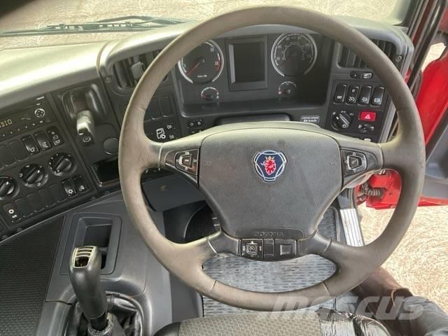 Scania P 320 Camiões de betão