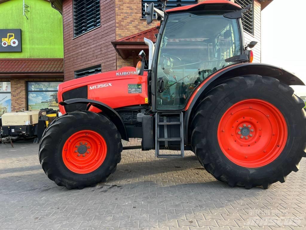 Kubota M 135 GX Tratores Agrícolas usados