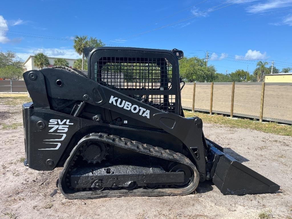 Kubota SVL 75-2 Carregadoras de direcção deslizante