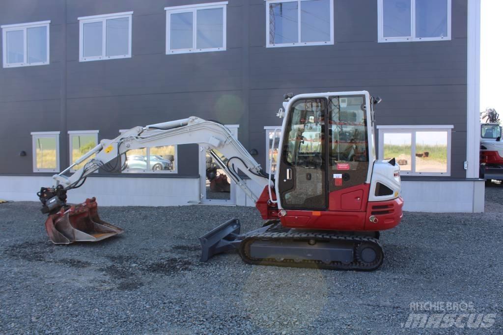 Takeuchi TB 240 Mini Escavadoras <7t