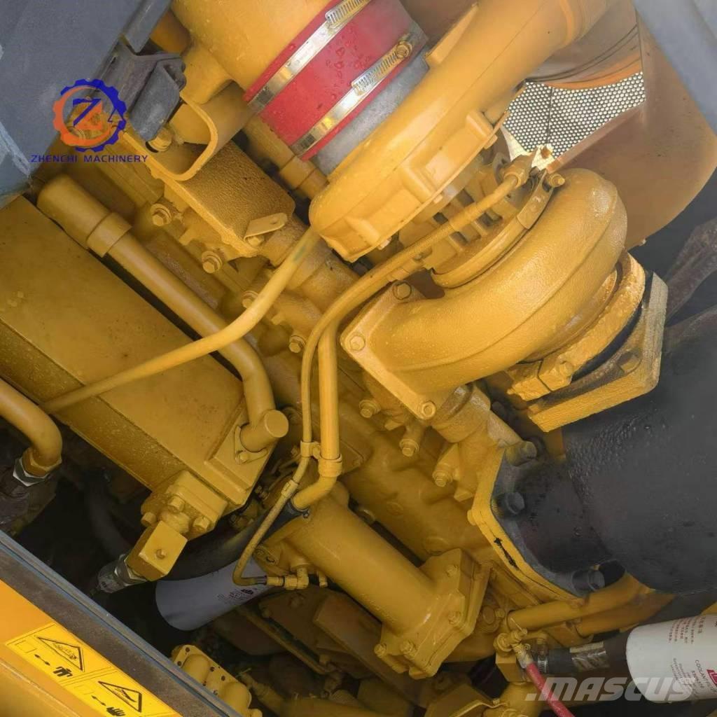 Shantui SD 22 Dozers - Tratores rastos