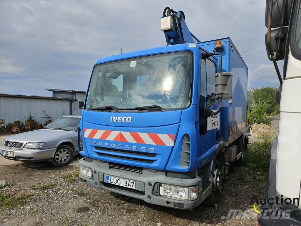Iveco 100E 18 Plataformas aéreas montadas em camião
