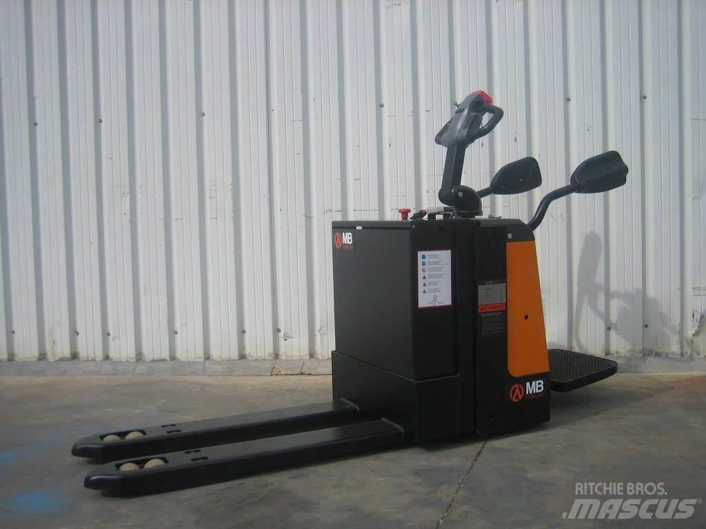  EPT20 25RAS Porta-paletes com plataforma