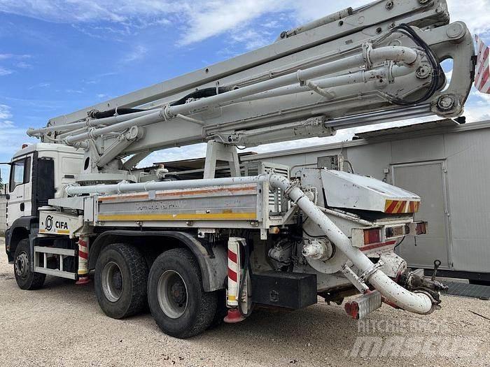 Cifa INVETTA 36X Camiões bomba Betão