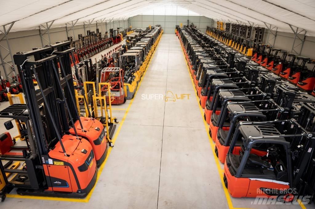 Jungheinrich EFG213 Empilhadores eléctricos