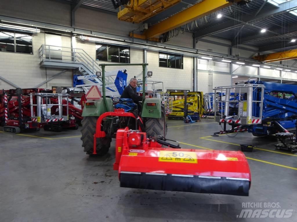 Maschio Giraffa 160 Gadanheiras e cortadores de folhas para pastos