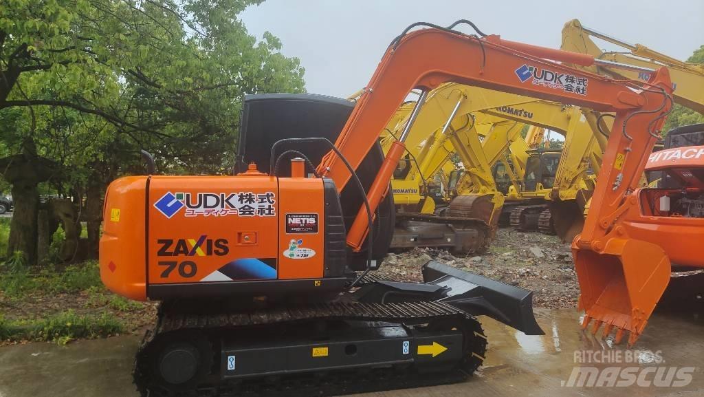 Hitachi ZX 70 Mini Escavadoras <7t