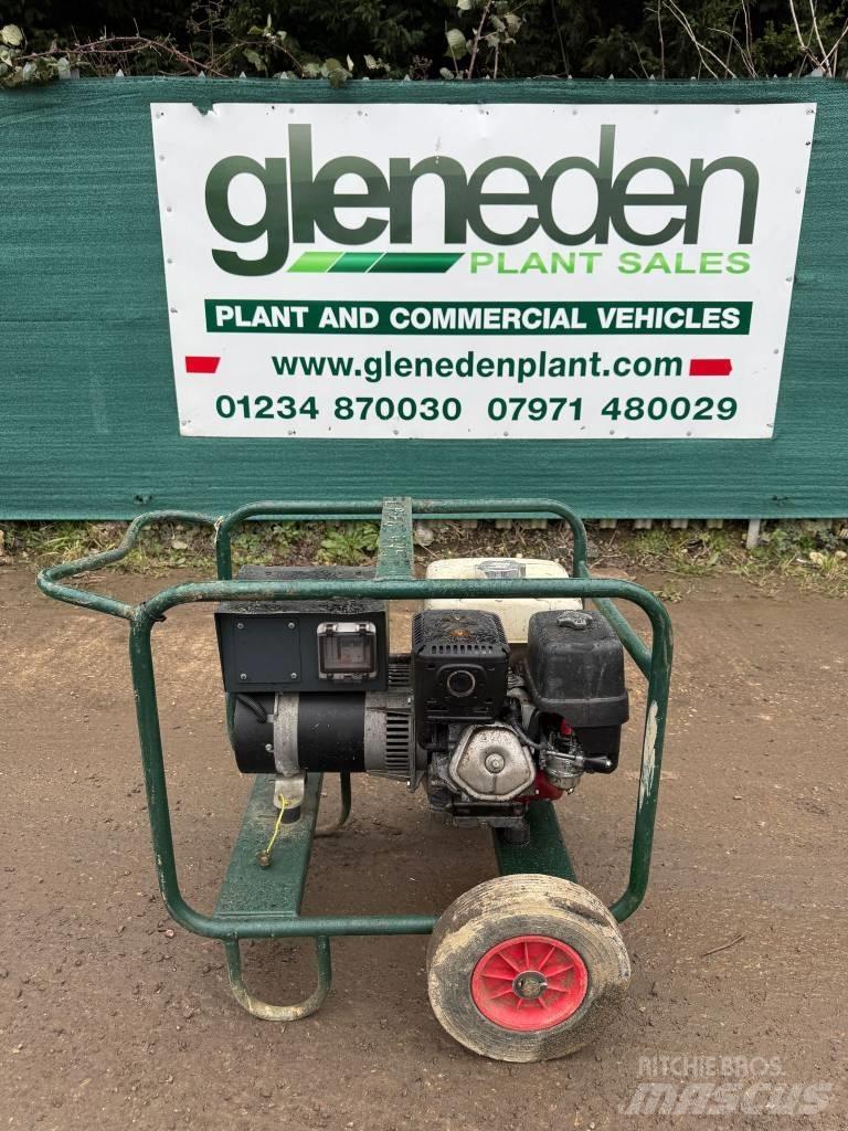  Mecc Alte 4KVA Geradores Gasolina